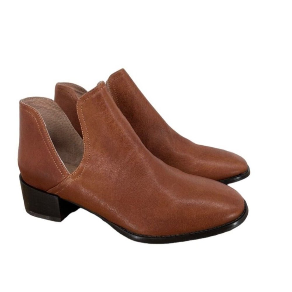 Seychelles Brown At the Gate Low Heel Leather Ankle Notches Booties Size 9.5